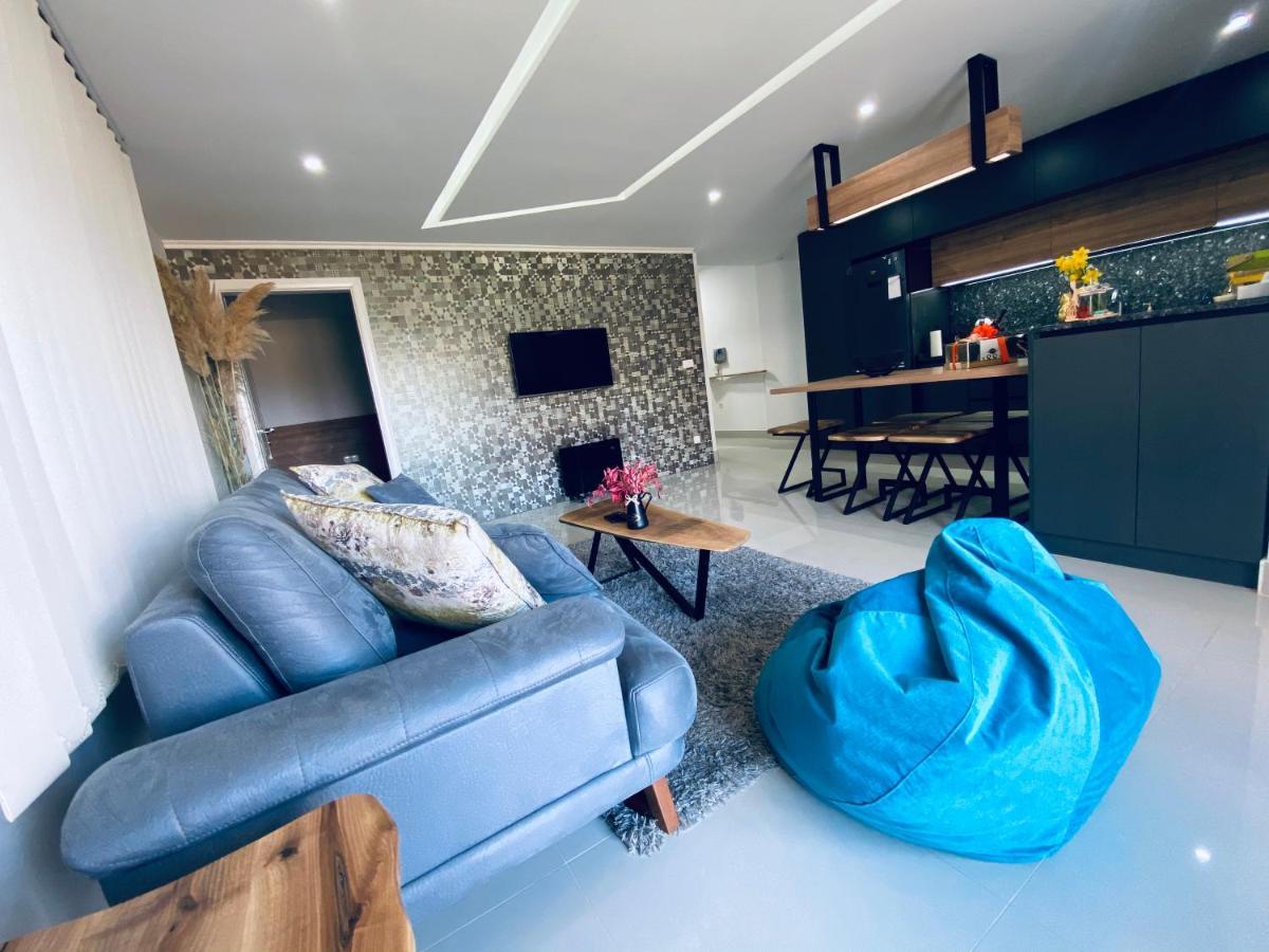 Aqua Blue Lakeview Apartment Ohrid Pestani Ngoại thất bức ảnh